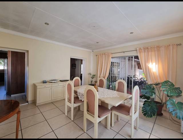 3 BEDROOM HOUSE FOR SALE IN ARCON PARK